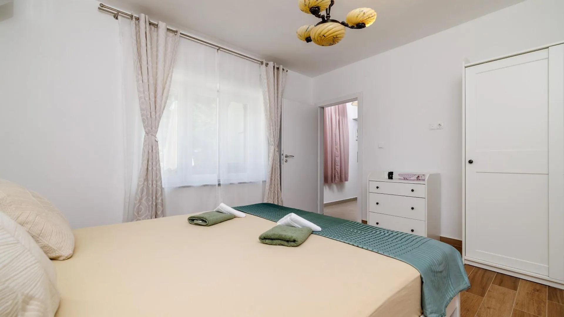 Holiday home Holliday House Smokvica Villa Jadranovo